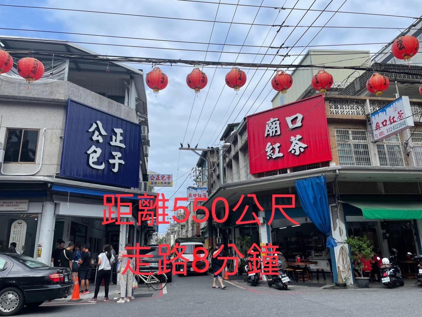 愛旅行民宿&近東大門夜市 Hualien Eksteriør bilde